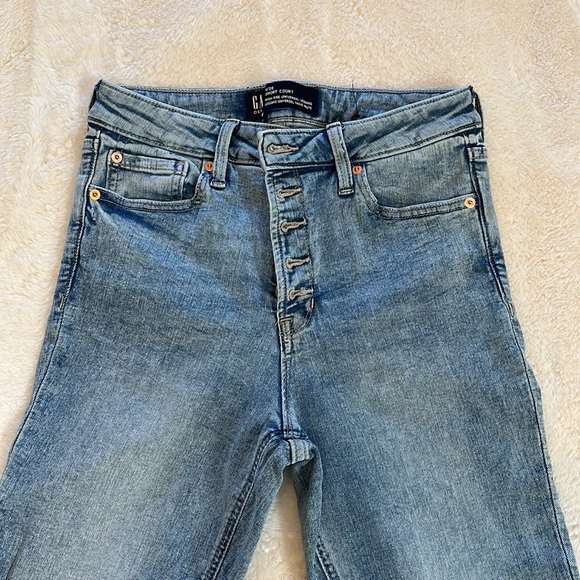 NWOT Gap High Rise Universal Legging Jeans - Picture 5 of 8